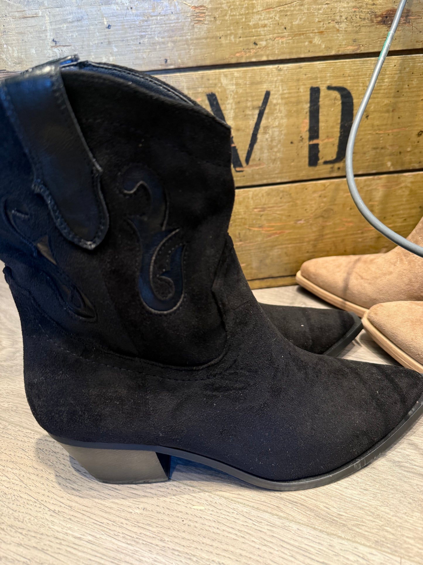 Ravanna Cowboy boots