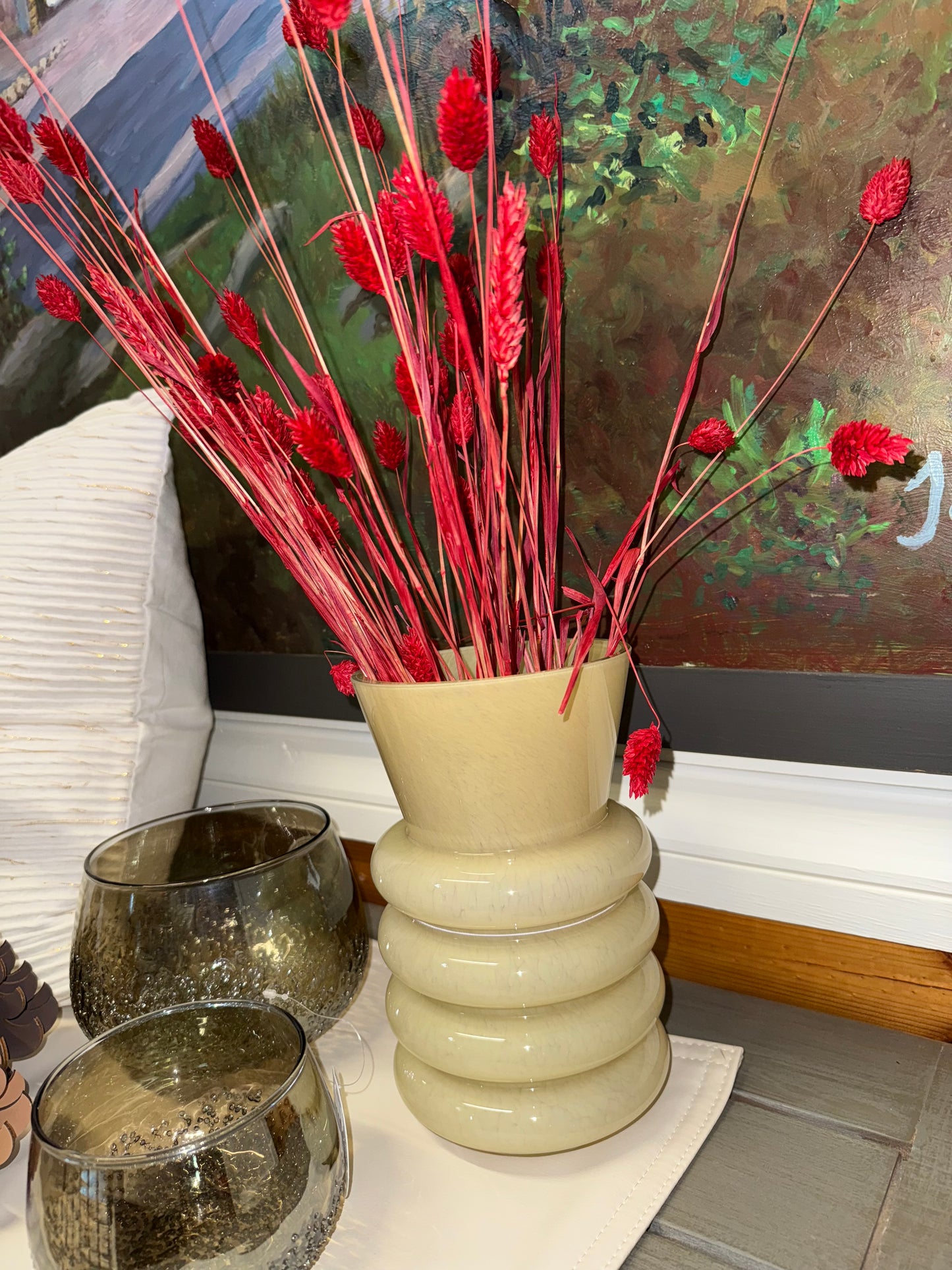 Vase gul. m/riller Veneto. håndblåst