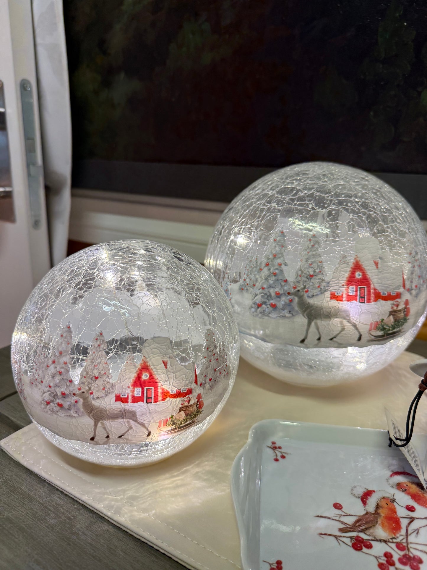Glasskule m/rød krakelert 20cm