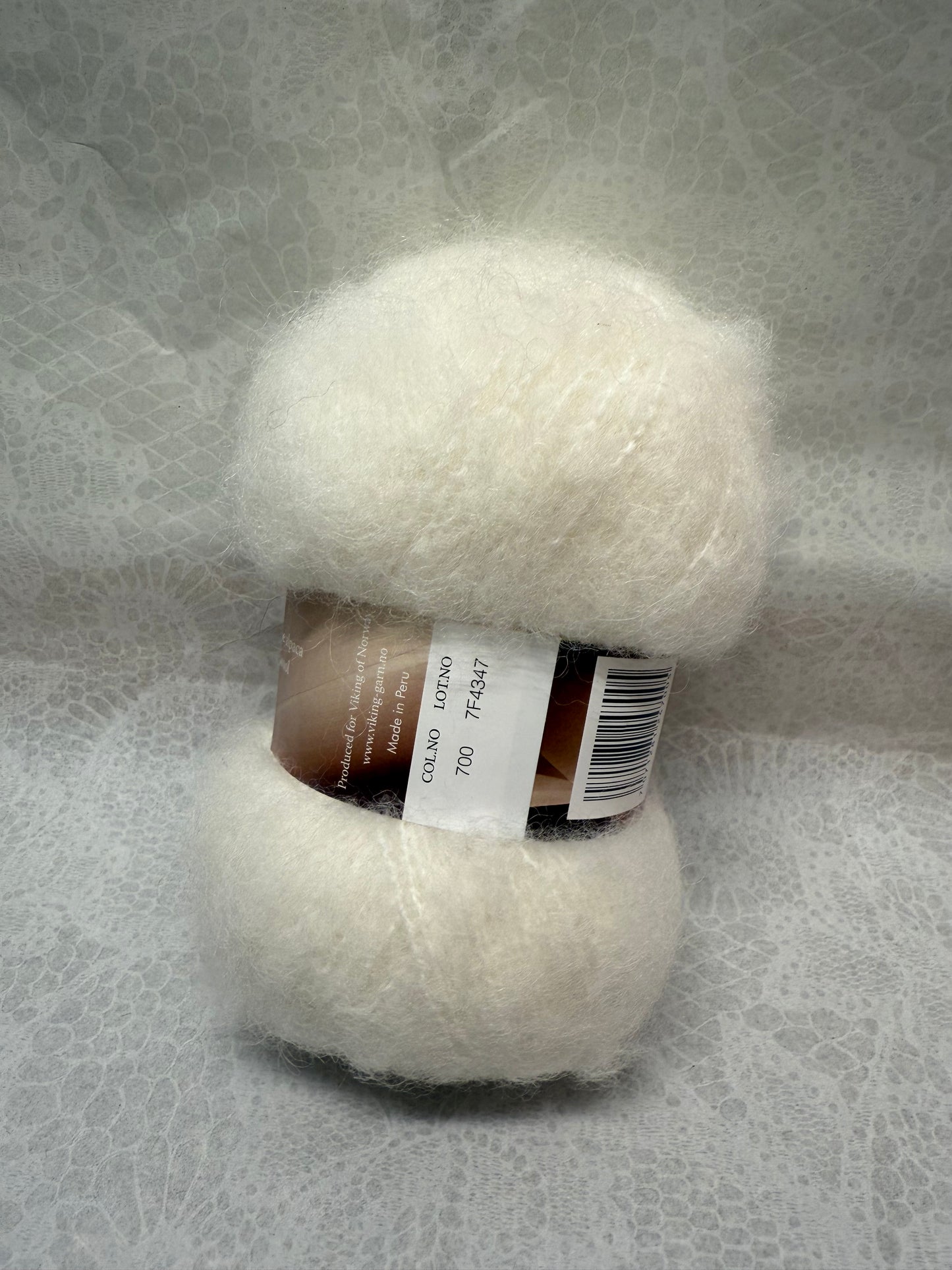Alpaca Maya hvit 700