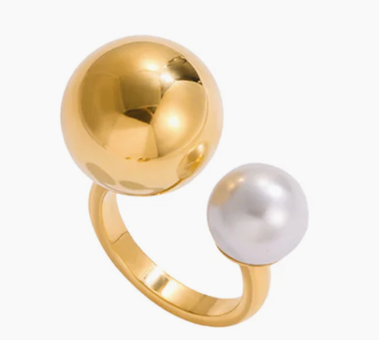 CLAIRE RING