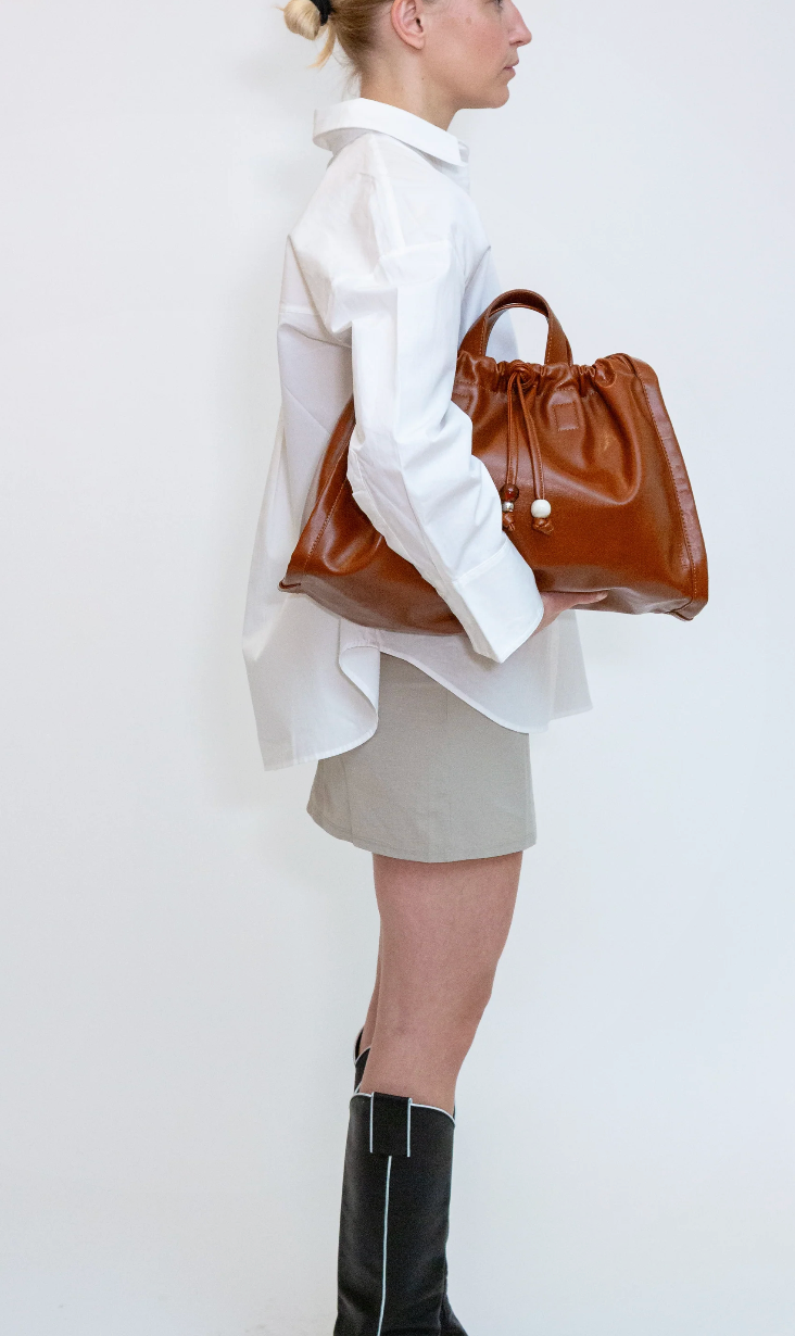 SAGA MEDIUM GLOSSY STRUCTURE - BROWN AMBER